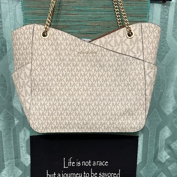 Michael Kors Jet Set Travel large chain shoulder tote bag - Picture 1 of 14